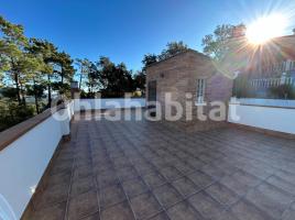 Casa (unifamiliar aïllada), 246 m², prop de bus i tren, seminou