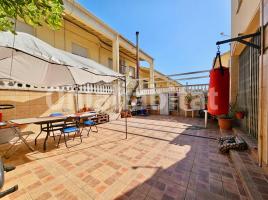 Casa (unifamiliar aislada), 122 m², cerca de bus y tren