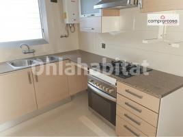 Flat, 73 m², near bus and train