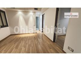 Flat, 73 m², near bus and train