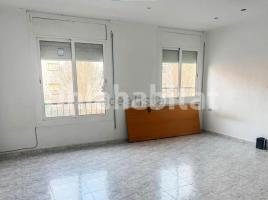Pis, 71 m², prop de bus i tren