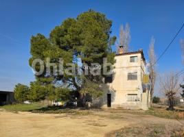 Casa (unifamiliar aislada), 323 m², cerca de bus y tren