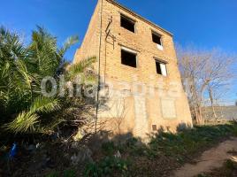Houses (country house), 321 m², near bus and train
