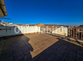 Casa (unifamiliar aislada), 199 m², cerca de bus y tren