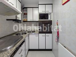Piso, 85 m², cerca de bus y tren
