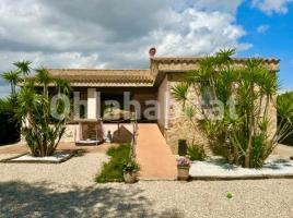  (casa rural), 227 m², près de bus et de train, presque neuf