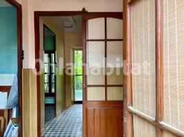 Houses (detached house), 190 m², near bus and train