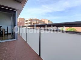 Apartamento, 63 m², cerca de bus y tren, seminuevo, La Bordeta