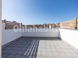 Àtic, 129 m², prop de bus i tren, nou