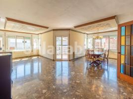 Flat, 174 m², near bus and train