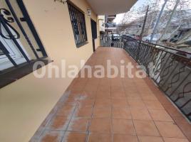 Piso, 153 m², cerca de bus y tren, GURU GU