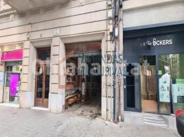 Local comercial, 631 m², Pza España