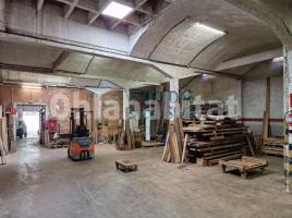 Local comercial, 631 m², Pza España
