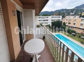 Attic, 161 m², near bus and train