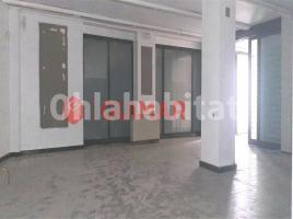 Alquiler local comercial, 206 m², La Sagrera