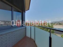 Flat, 72 m², near bus and train, almost new, Sant Joan Despí