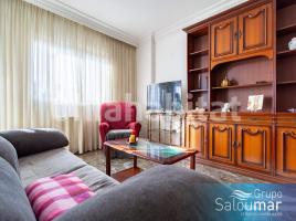 Piso, 125 m², cerca de bus y tren