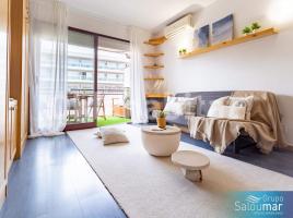 Pis, 52 m², prop de bus i tren