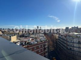 Obra nova - Pis a, 77 m², prop de bus i tren, nou