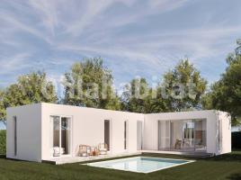  (unifamiliar aïllada), 124 m², près de bus et de train, nouveau