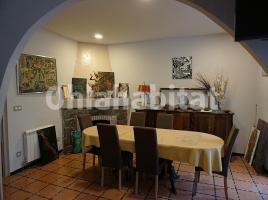 Casa (unifamiliar aïllada), 305 m², prop de bus i tren