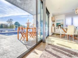  (unifamiliar aïllada), 468 m², près de bus et de train, presque neuf, Alt Empordà