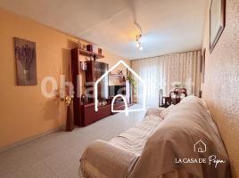 Piso, 85 m², cerca de bus y tren