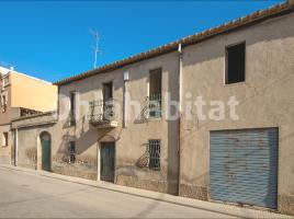 Casa (unifamiliar aislada), 220 m², cerca de bus y tren
