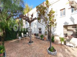Lloguer Casa (unifamiliar aïllada), 0 m², prop de bus i tren