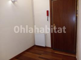 Attic, 100 m², near bus and train