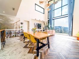 Casa (unifamiliar aïllada), 270 m², prop de bus i tren