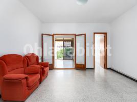 Houses (terraced house), 195 m², near bus and train