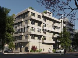 Pis, 86 m², près de bus et de train, nouveau