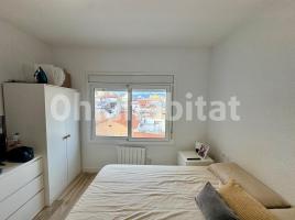 Flat, 58 m², near bus and train