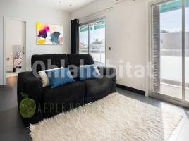 Attic, 74 m², near bus and train