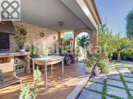 Casa (unifamiliar aïllada), 146 m², prop de bus i tren