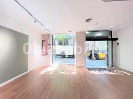 Alquiler local comercial, 70 m², cerca de bus y tren, Rambla de Catalunya, 88