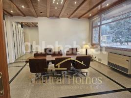Lloguer local comercial, 180 m²