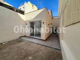 Houses (terraced house), 118 m², almost new, Zona