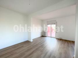 Lloguer pis, 130 m², prop de bus i tren, Calle de Lluís el Piadós