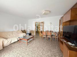Louer pis, 127 m², Zona