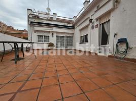 Casa (unifamiliar adosada), 314 m², Zona