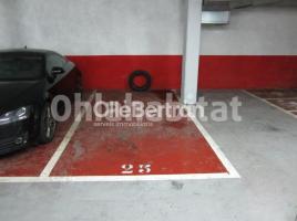 Alquiler plaza de aparcamiento, 10 m², Calle de Portbou