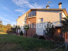 Alquiler Casa (chalet / torre), 330 m², seminuevo