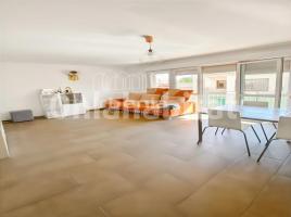 Piso, 82 m², Zona