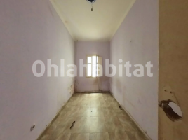 Pis, 100 m², près de bus et de train, Calle de la República Dominicana