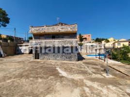 Casa (chalet / torre), 340 m²