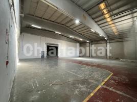, 1937 m², presque neuf