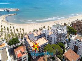 Apartament, 105 m², près de bus et de train, Paseo de Miramar