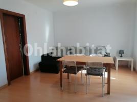 Piso, 88 m², cerca de bus y tren